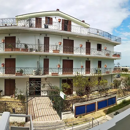 Apartman Trilocale Vista Mare Panoramica Frontale Laterale Roseto degli Abruzzi