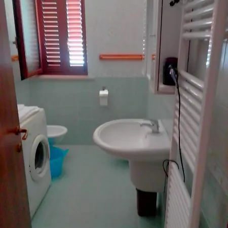 Trilocale Vista Mare Panoramica Frontale Laterale Appartamento *