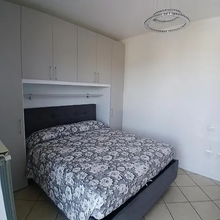 Apartamento Trilocale Vista Mare Panoramica Frontale Laterale *