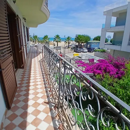 Apartamento Trilocale Vista Mare Panoramica Frontale Laterale Roseto Degli Abruzzi